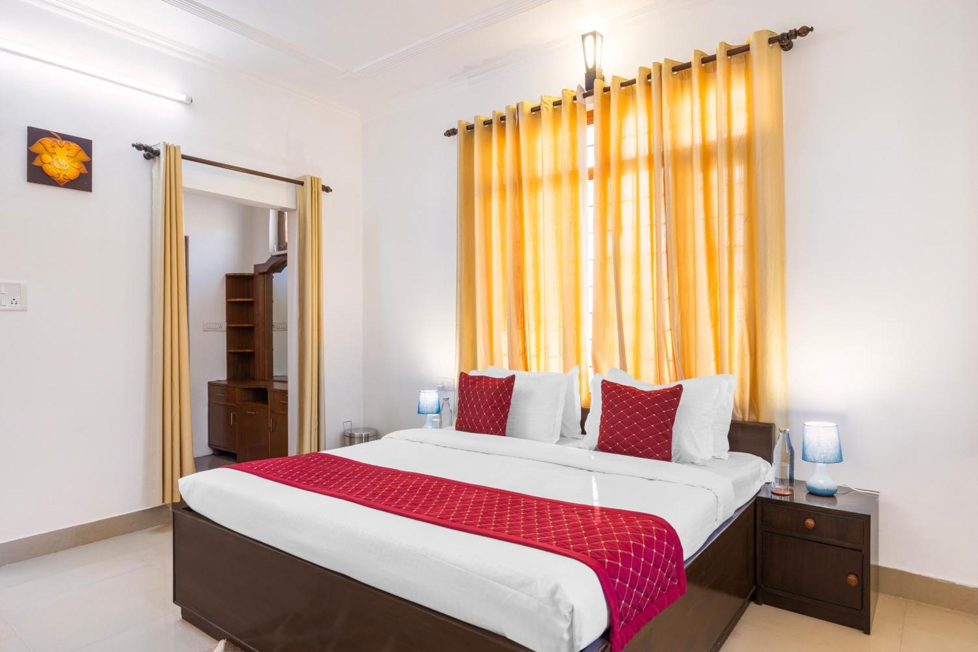 Alaya Stays Rose 3Bhk Cottage Fenced By Hills With Fireplace Bhowali Exterior photo