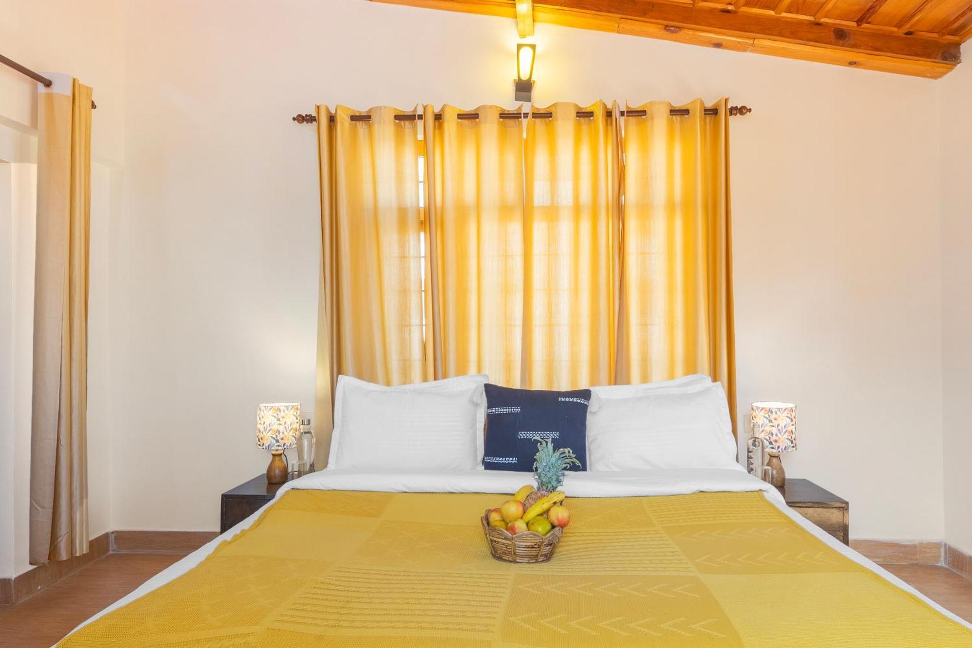 Alaya Stays Rose 3Bhk Cottage Fenced By Hills With Fireplace Bhowali Exterior photo